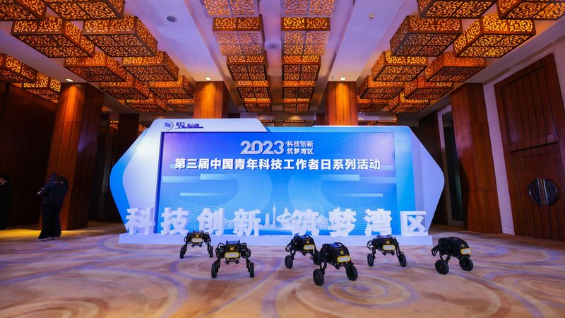 一款优秀的OA协同办公系统应具备以下核心功能：